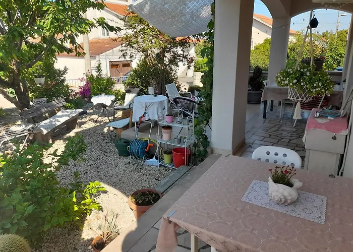 Margarita Oda ve Kahvaltı 3*