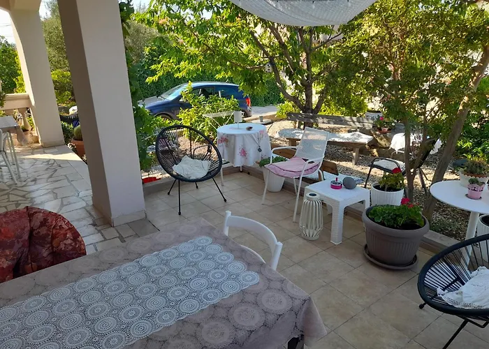 Oda ve Kahvaltı Margarita 3*