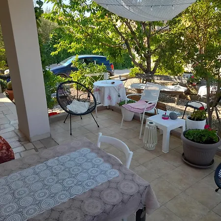 krevet i doručak Margarita 3*